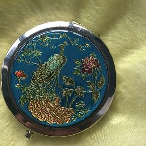 💜💜 Compact Makeup mirror